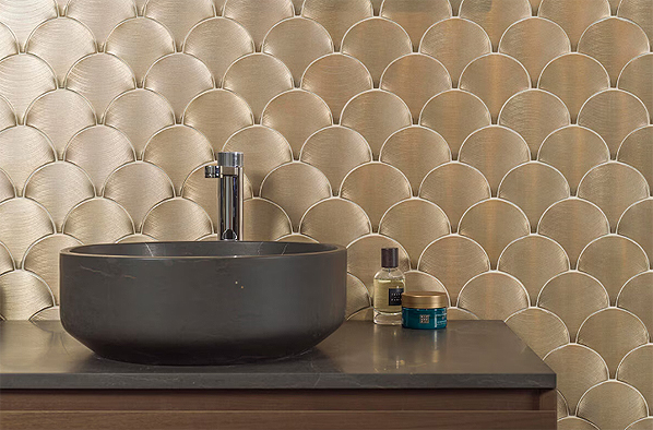 Porcelanosa porcelain wall tiles in a natural stone effect finish.